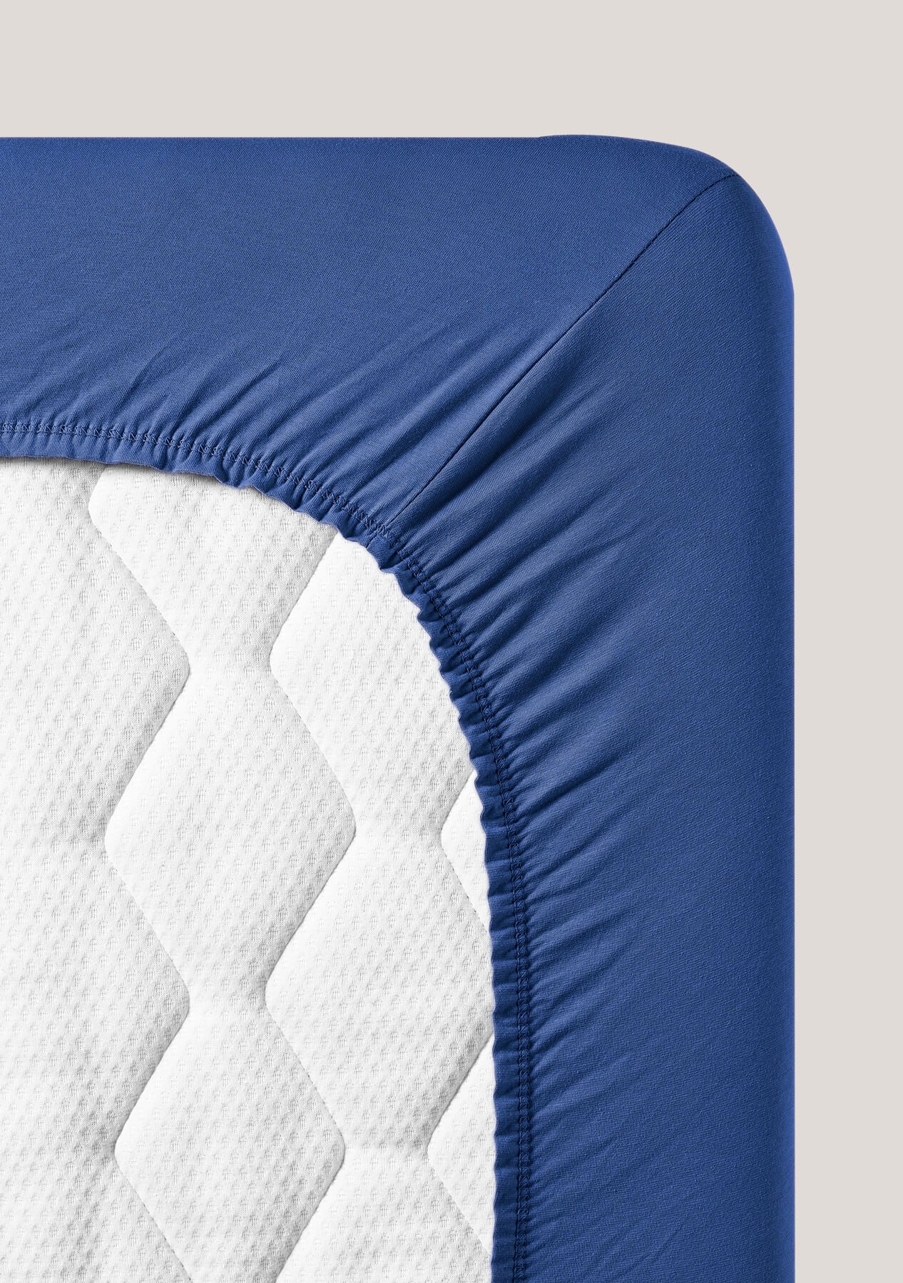 Easy-Stretch Fitted Sheet M